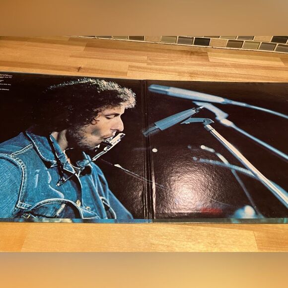 Bob Dylan‘s greatest hits volume II vinyl record set, two discs, excellent shape - Picture 3 of 3